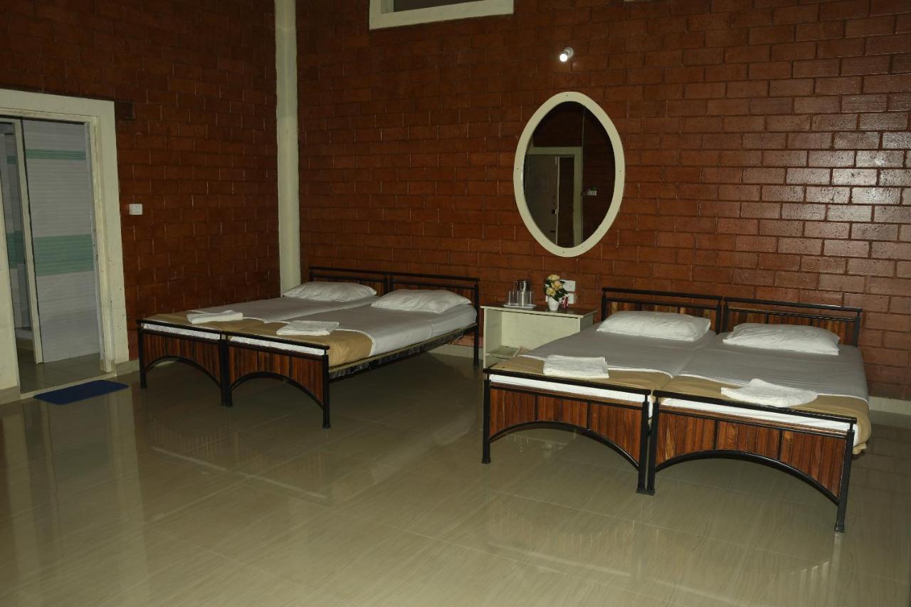Eagle Eye Resorts Sangameswarpet Extérieur photo