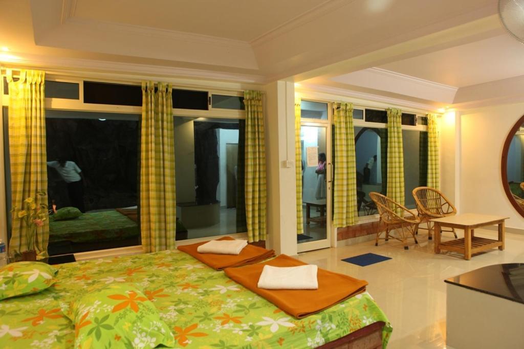 Eagle Eye Resorts Sangameswarpet Extérieur photo